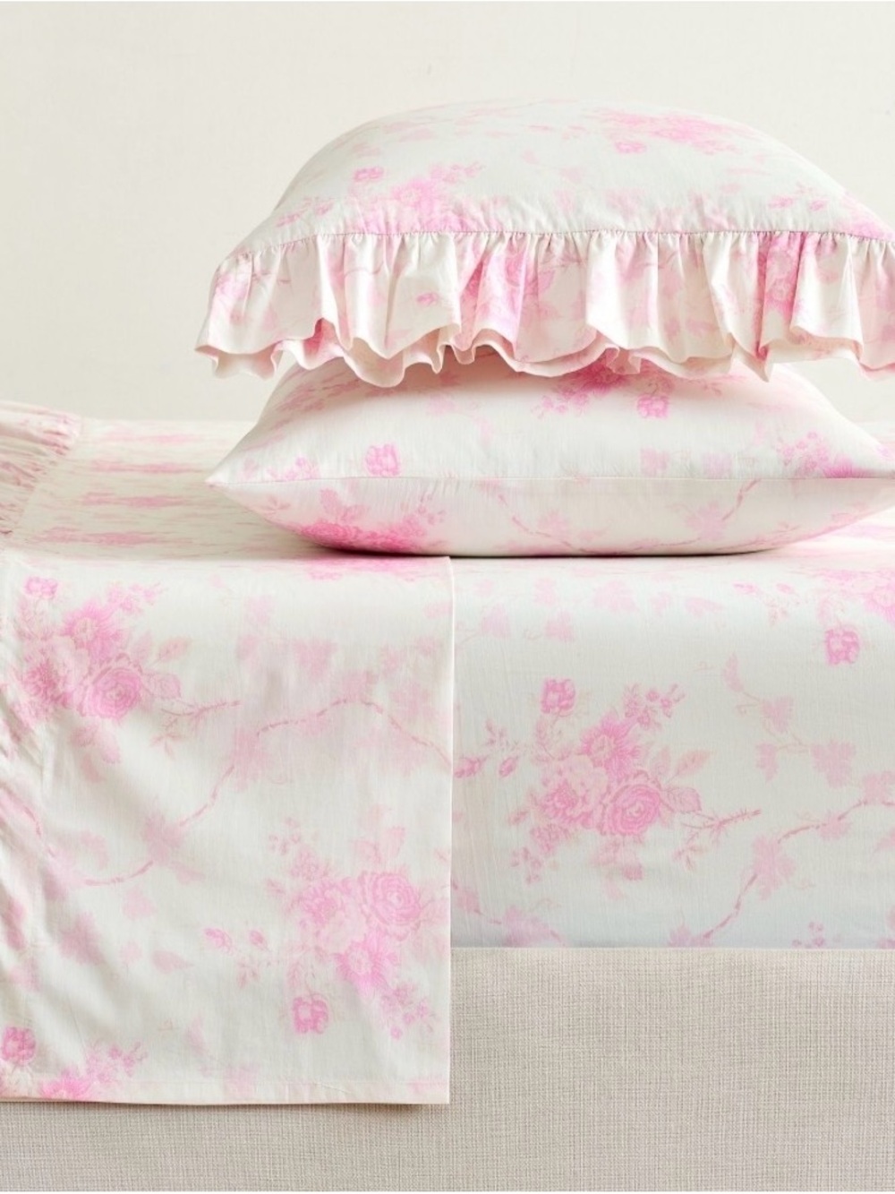 LoveShackFancy (2) Pink and White La Vie en Rose Floral Ruffle KING Pillowcases - Picture 4 of 11